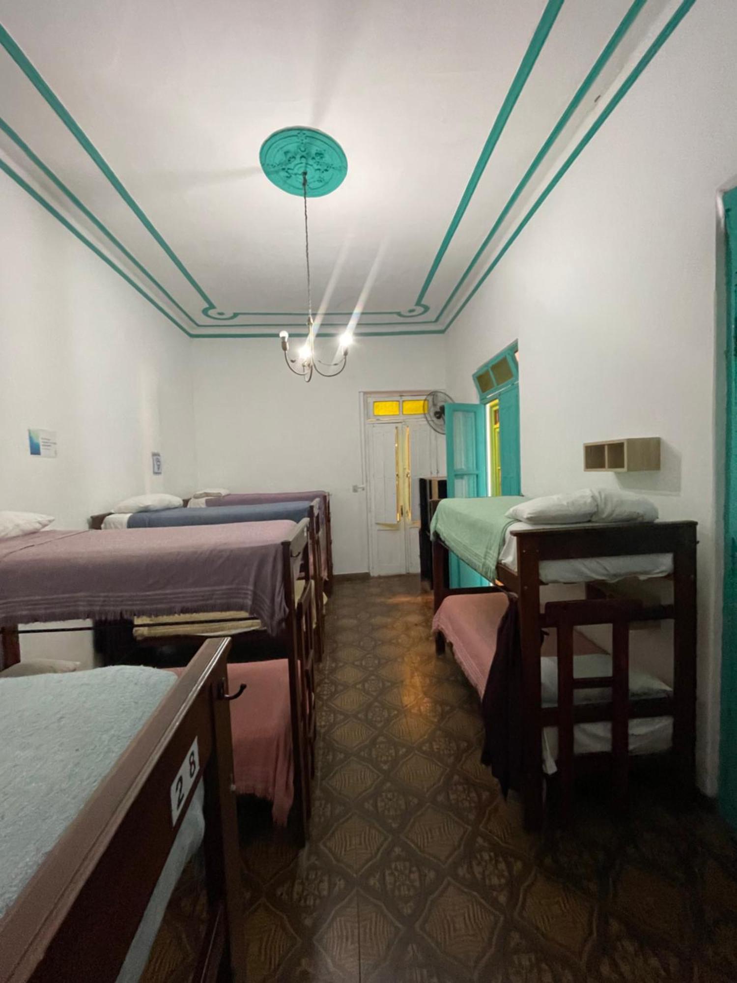 A La Gurda Hostel Сан-Мигель-де-Тукуман Экстерьер фото