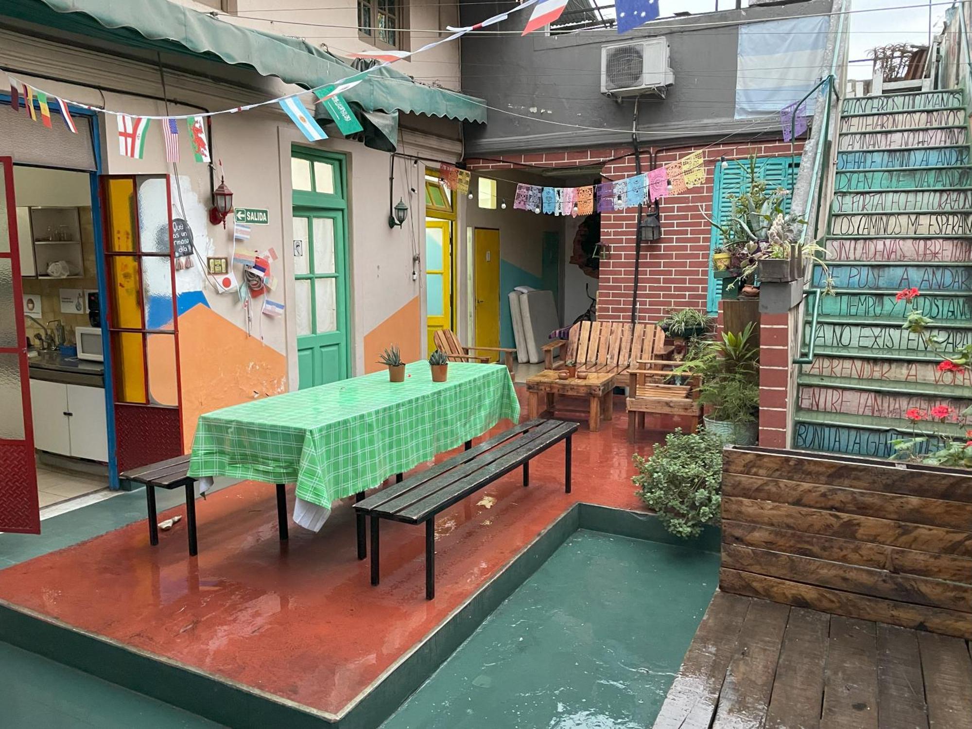 A La Gurda Hostel Сан-Мигель-де-Тукуман Экстерьер фото