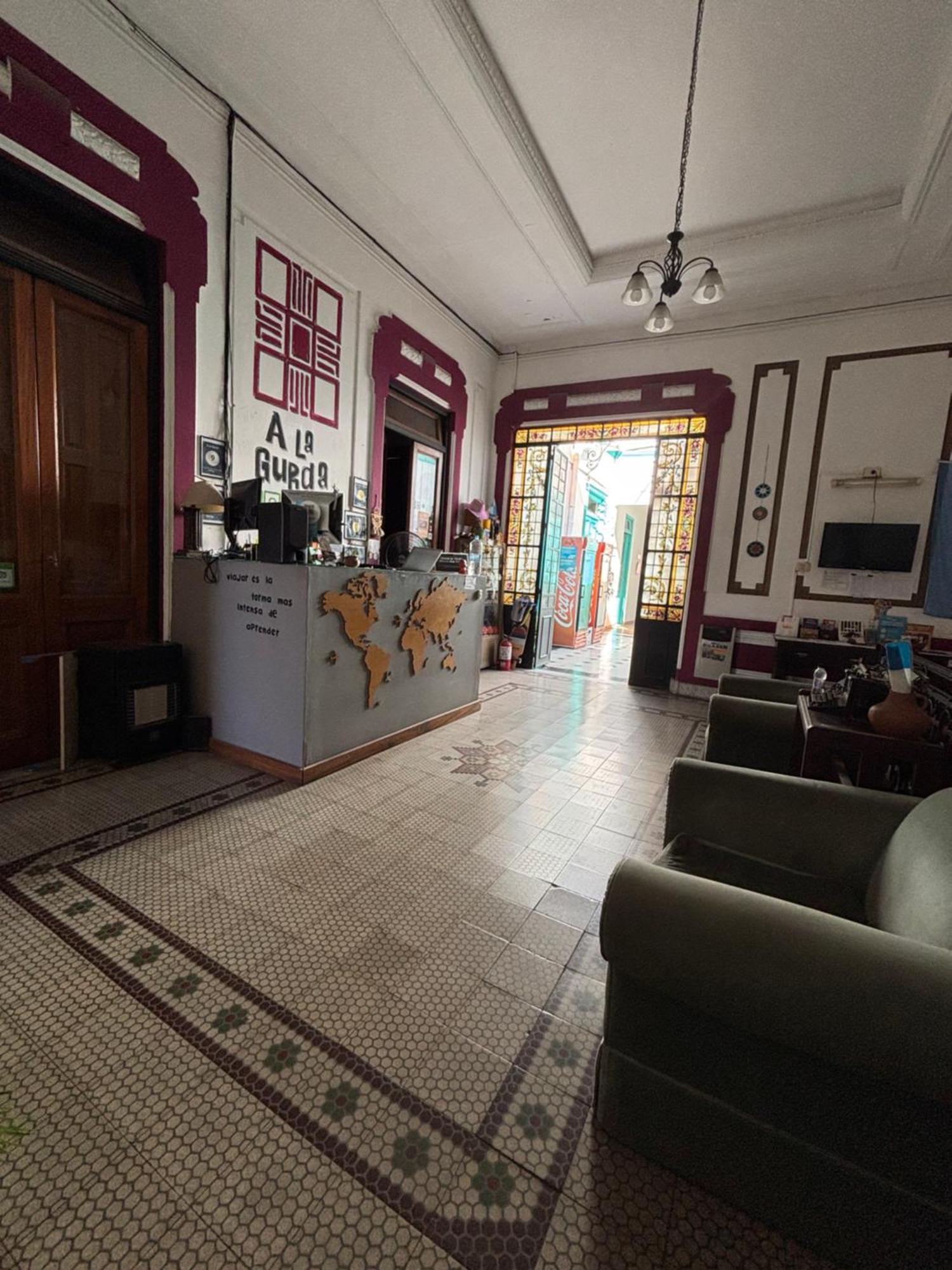 A La Gurda Hostel Сан-Мигель-де-Тукуман Экстерьер фото