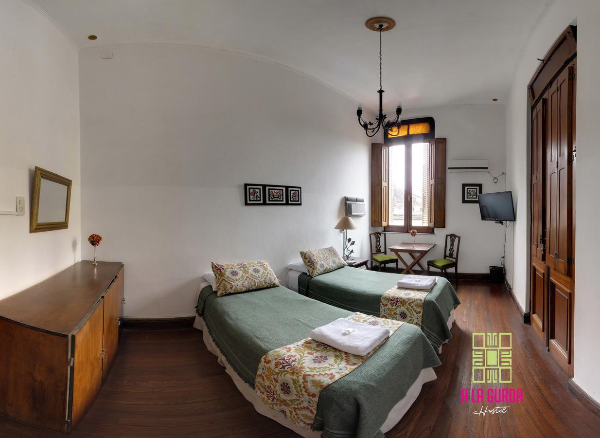 A La Gurda Hostel Сан-Мигель-де-Тукуман Экстерьер фото